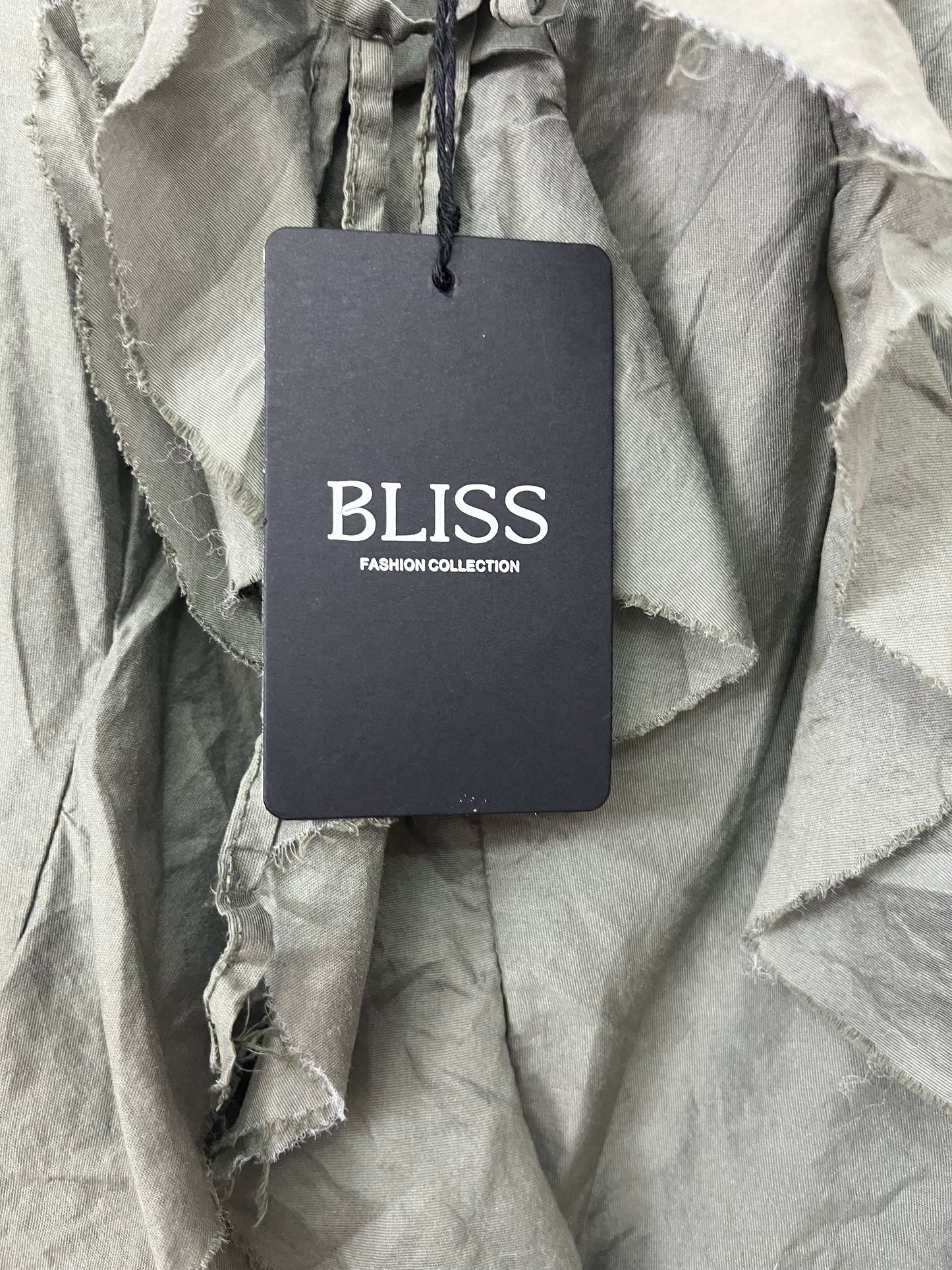 Blusa sin manga con volantes