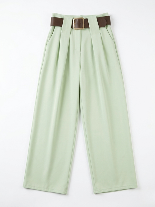 Pantalón Wide Leg fluido color verde menta con trabillas anchas de cintura alta y bolsillos funcionales.